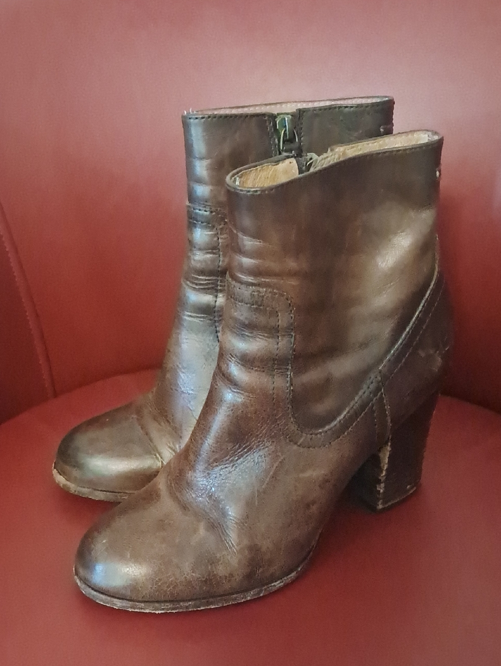 Frye leather heeled booties Size 8